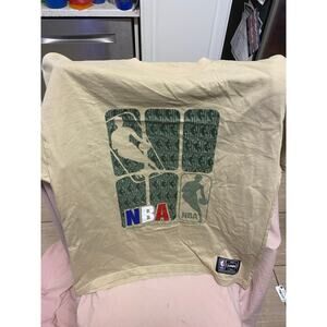 NBA UNK Lounge Wear Shirt Size Large